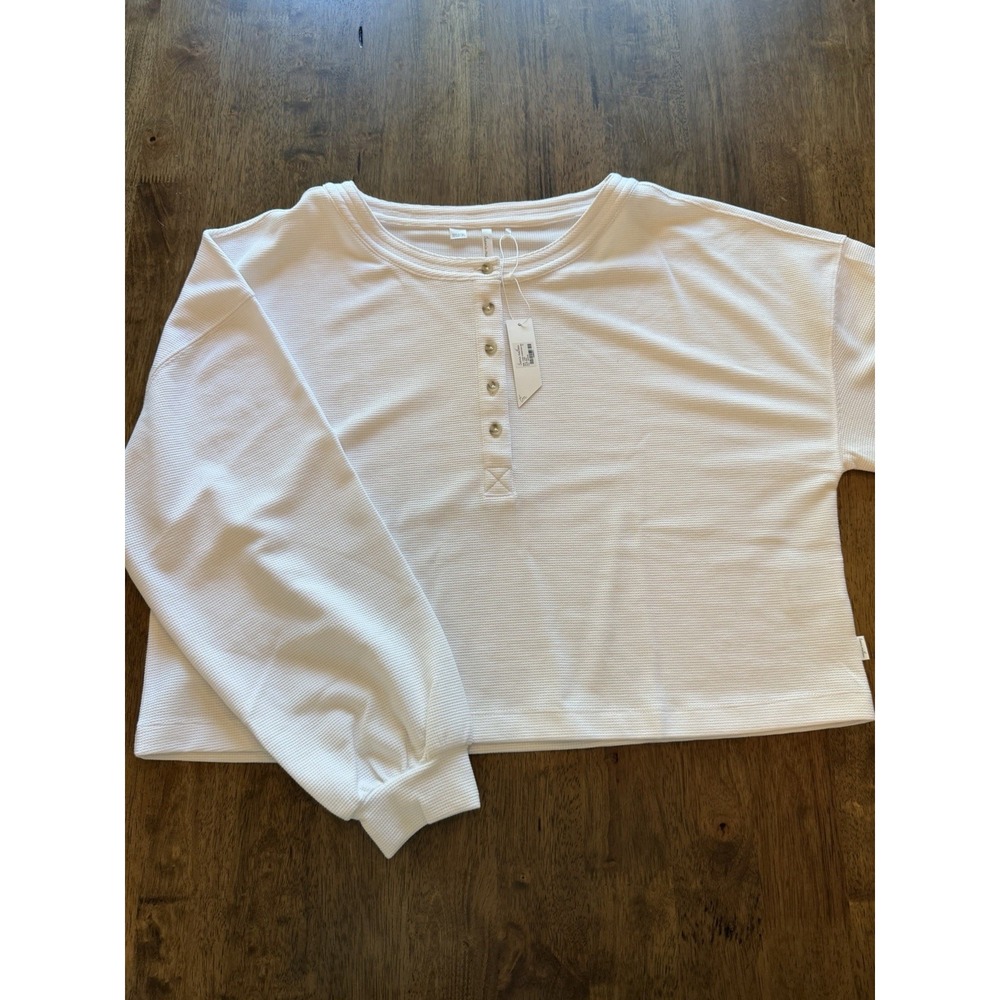 Travis Matthews White Waffle Knit Henley Button Cropped Shirt XL